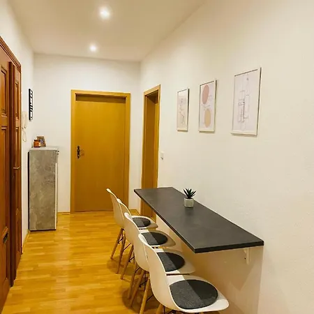 Modern & Cozy Rooms Leipzig-Gohlis Exterior photo